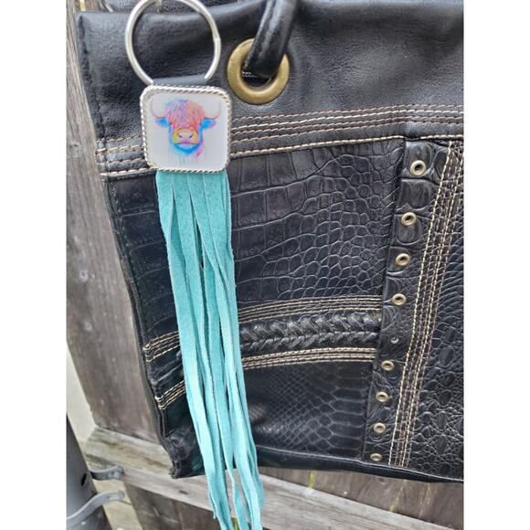 Handmade boho cow Leather Fringe Western bag charm, Long fringe keychain - Picture 4 of 4